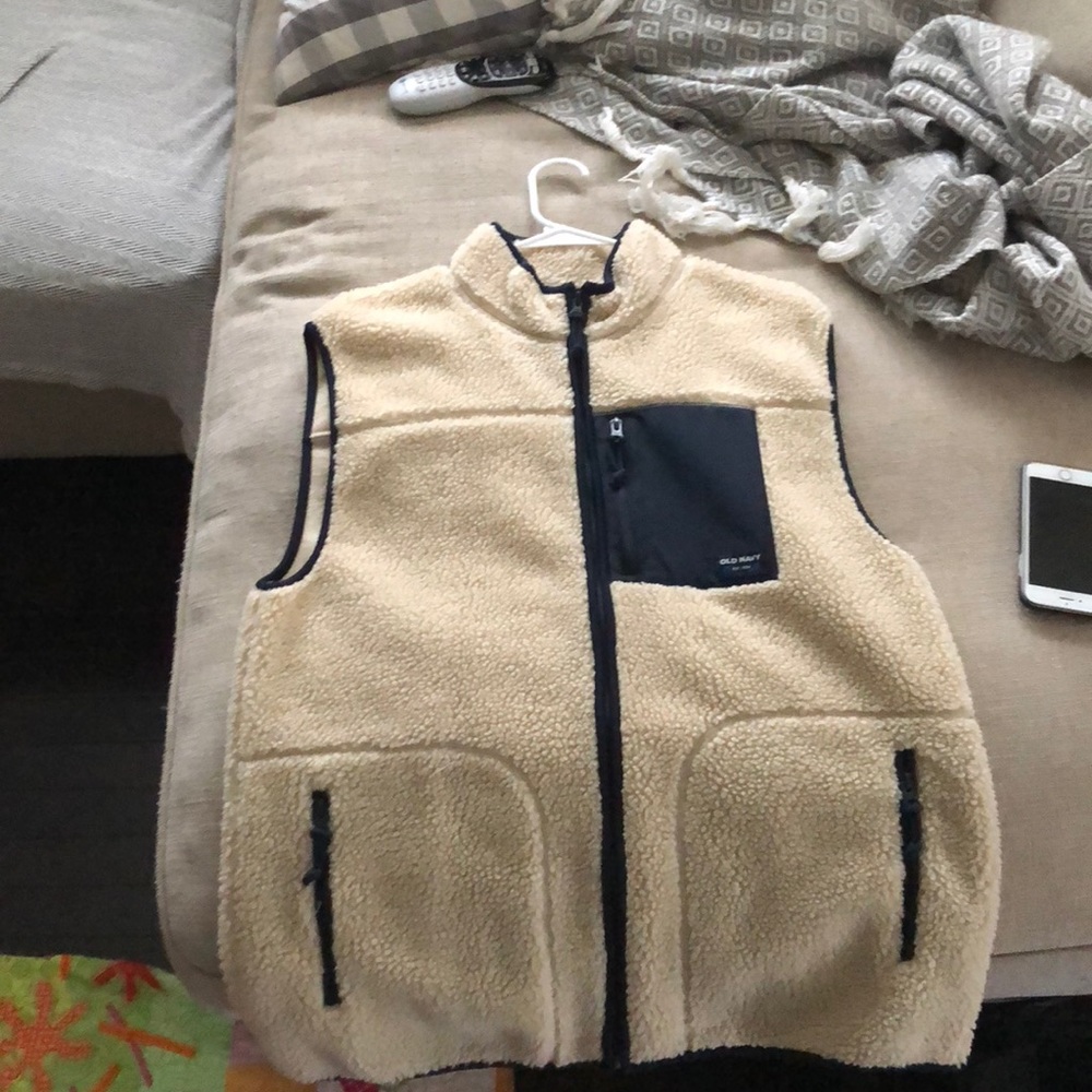 Old Navy Vest Size L